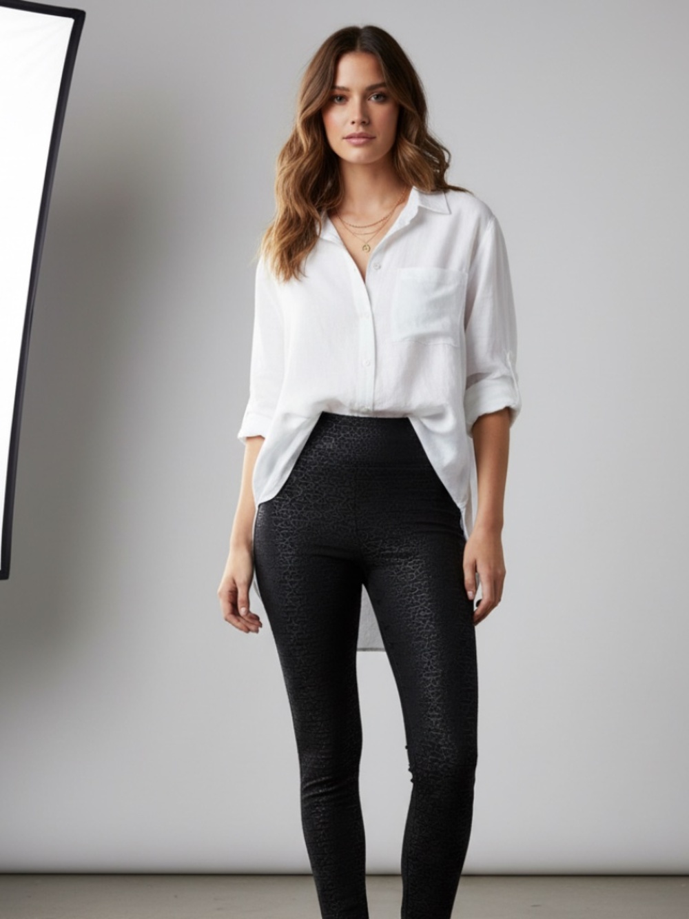 NWT white linen blend blouse med